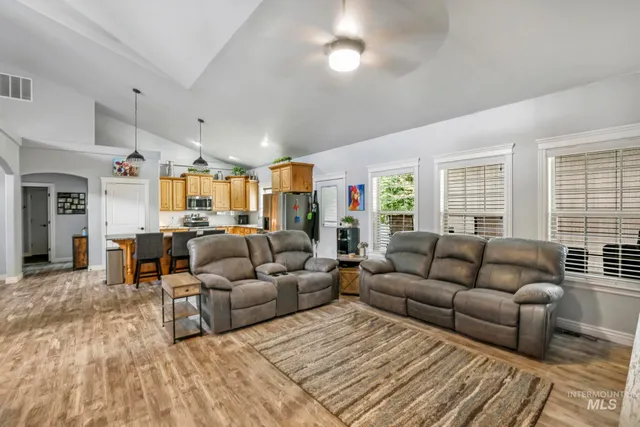 $479,900 | 1601 North Mckinley Street, Jerome, ID 83338