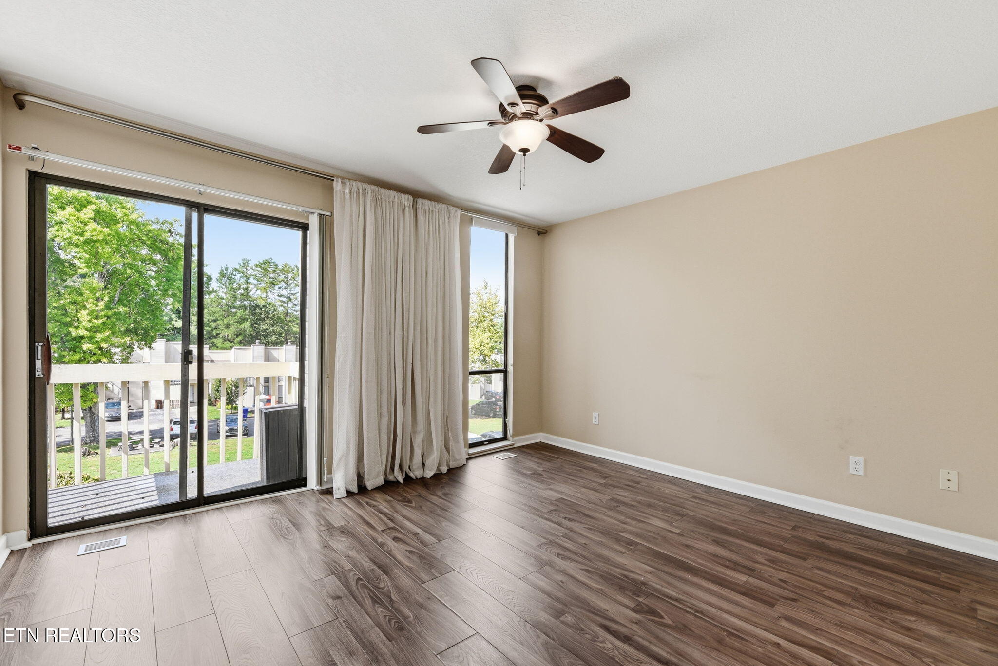 70 Valley Forge Drive Oak Ridge, TN 37830 - Photo 21 of 42 21-web-or-mls-DSC_0688