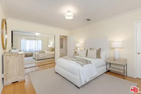 $1,899,000 | 4065 Woodman Canyon, Los Angeles, CA 91423