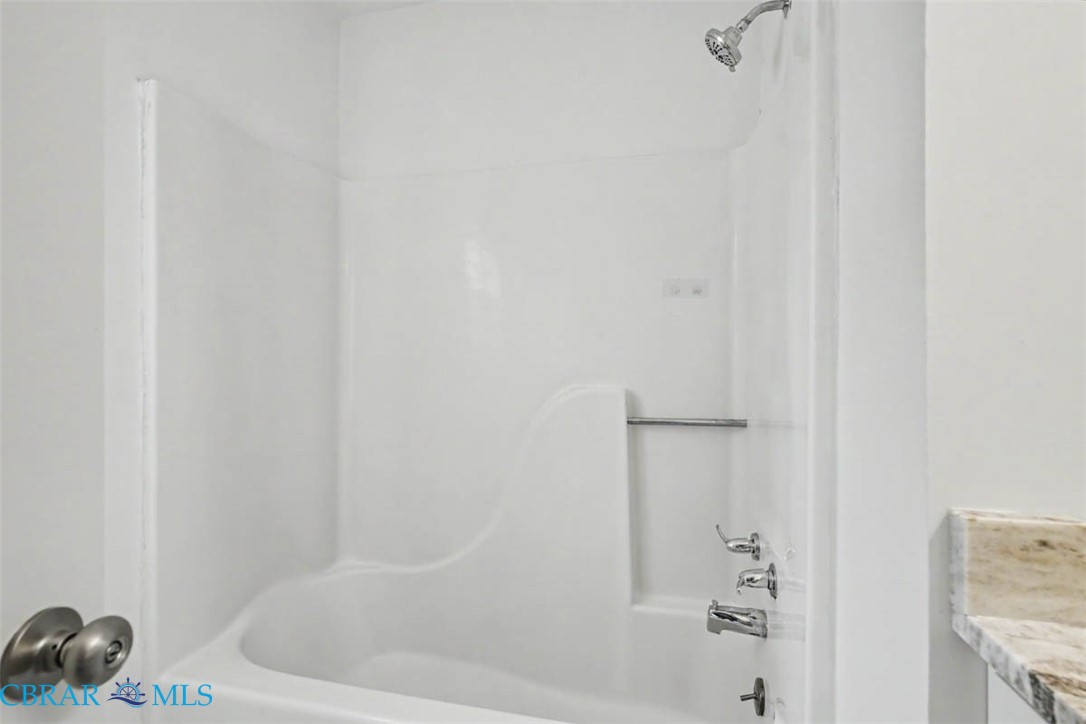 28 Bayview Court Hampton, VA 23664 - Photo 29 of 37