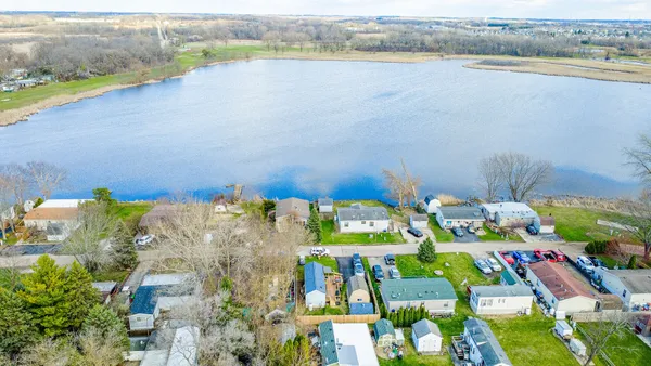 $147,000 | 280 Misty Ridge, McHenry, IL 60051