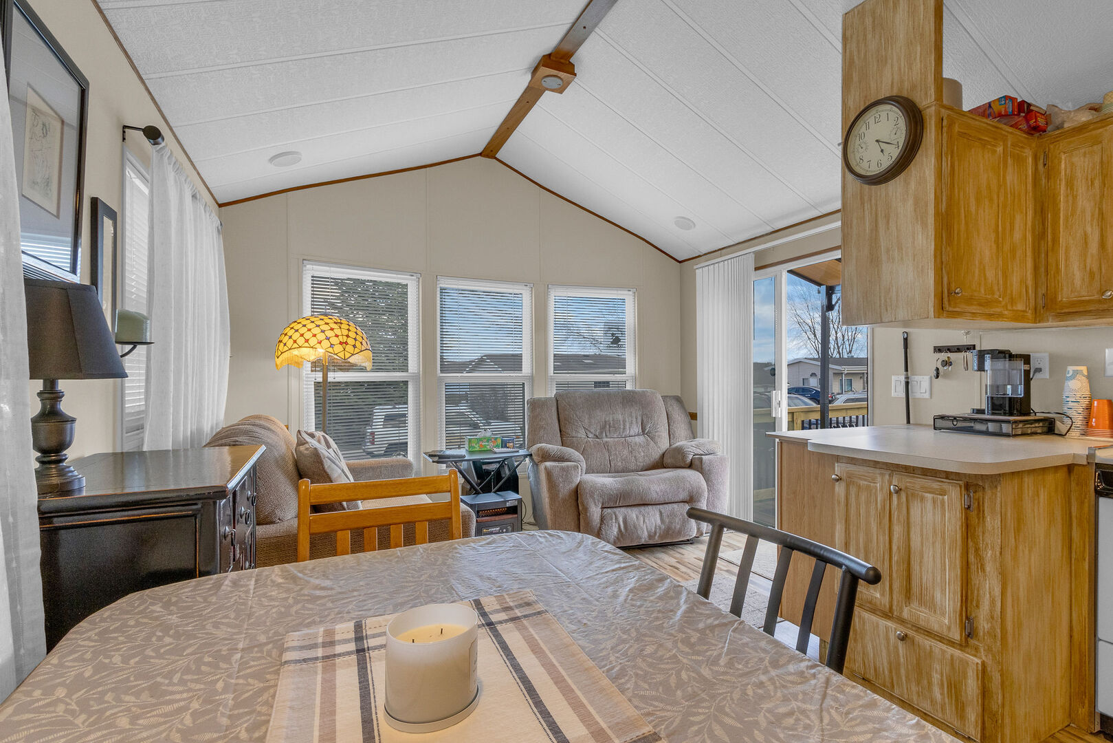 280 Misty Ridge McHenry, IL 60051 - Photo 3 of 20