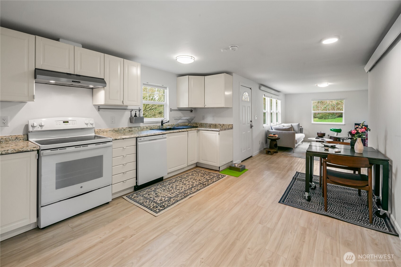 11009 Asta Lane Southwest Vashon, WA 98070 - Photo 14 of 34