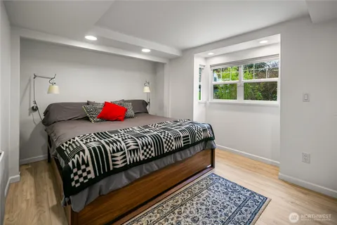 $749,950 | 11009 Asta Lane Southwest, Vashon, WA 98070