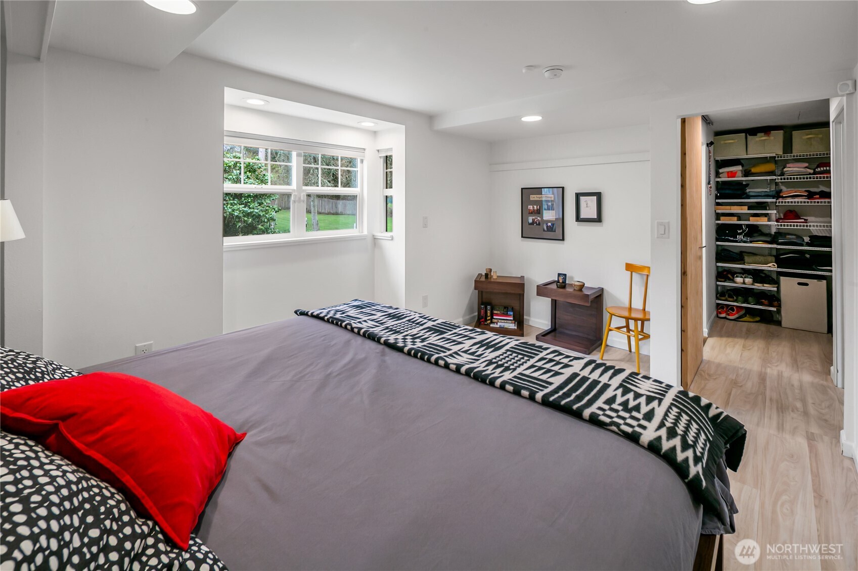 11009 Asta Lane Southwest Vashon, WA 98070 - Photo 18 of 34