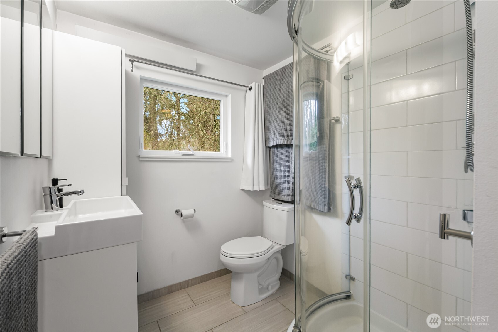 11009 Asta Lane Southwest Vashon, WA 98070 - Photo 20 of 34