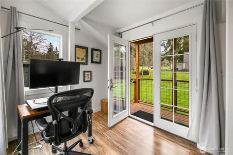 $749,950 | 11009 Asta Lane Southwest, Vashon, WA 98070