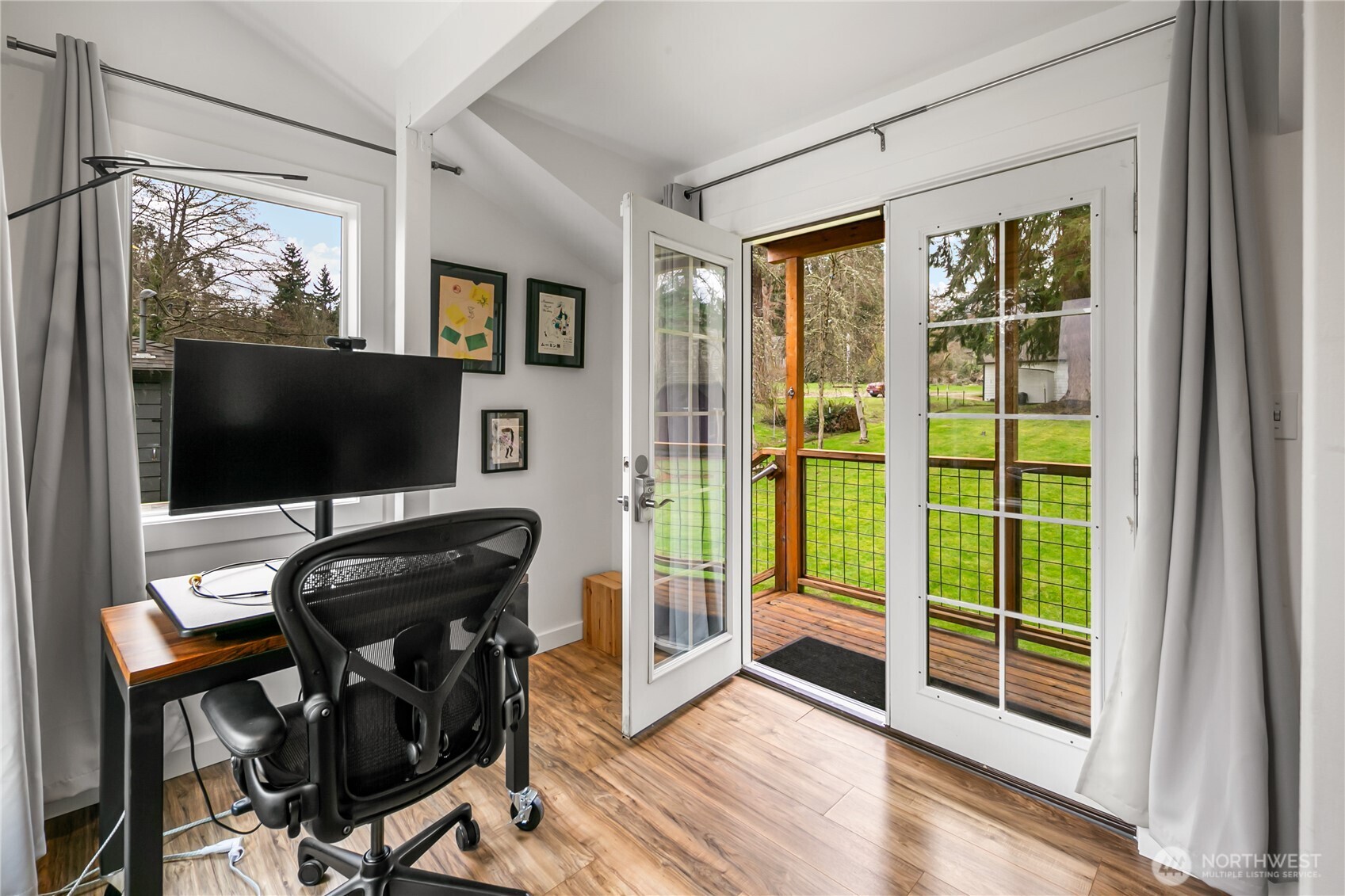 11009 Asta Lane Southwest Vashon, WA 98070 - Photo 25 of 34