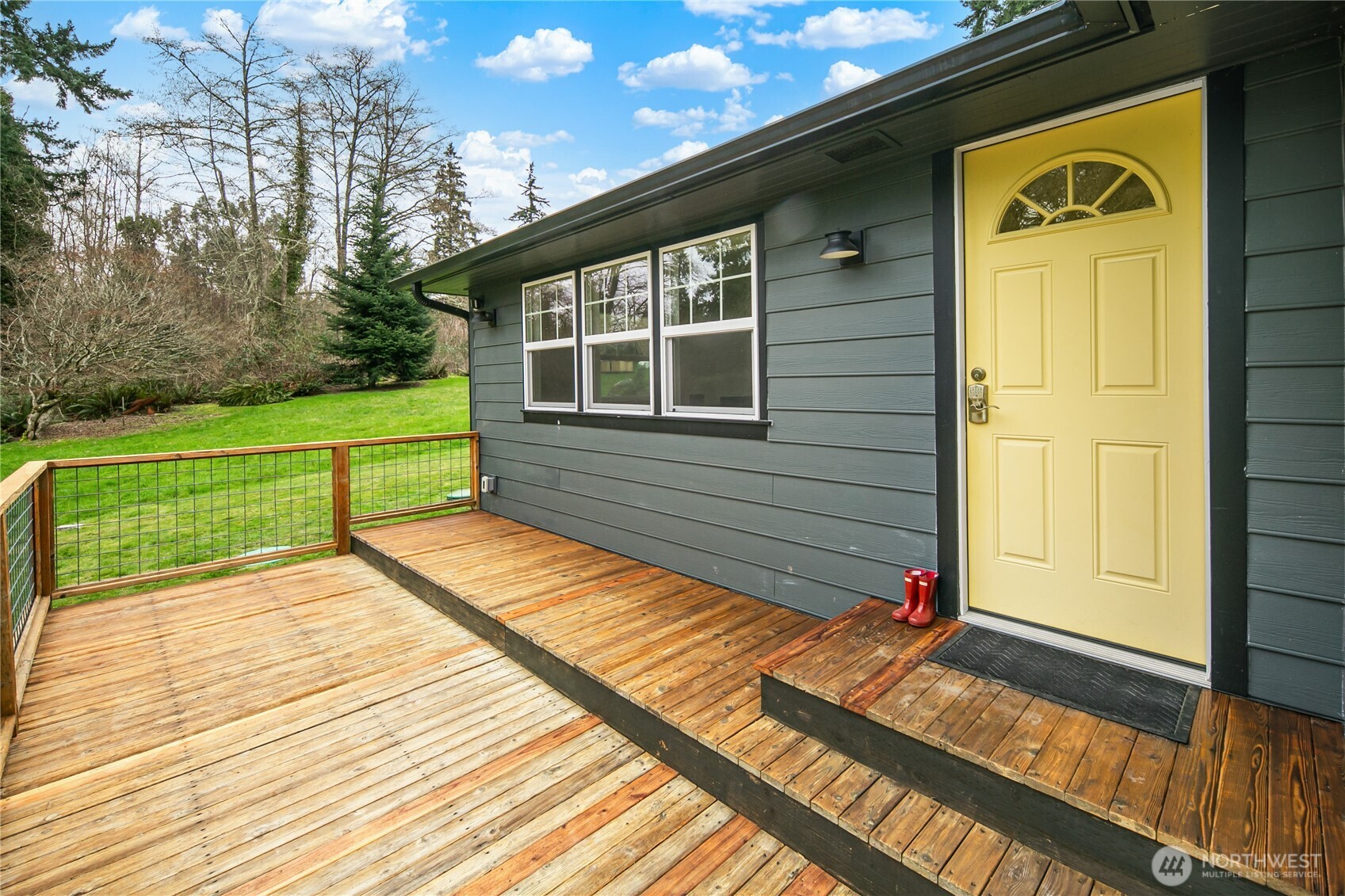 11009 Asta Lane Southwest Vashon, WA 98070 - Photo 4 of 34