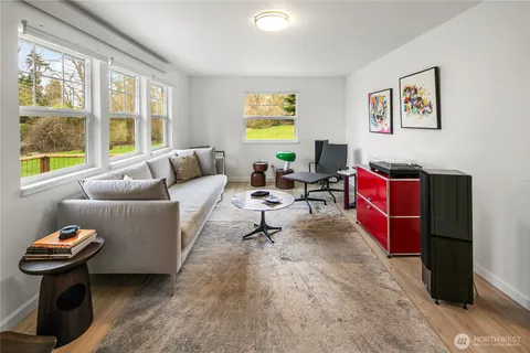 $749,950 | 11009 Asta Lane Southwest, Vashon, WA 98070