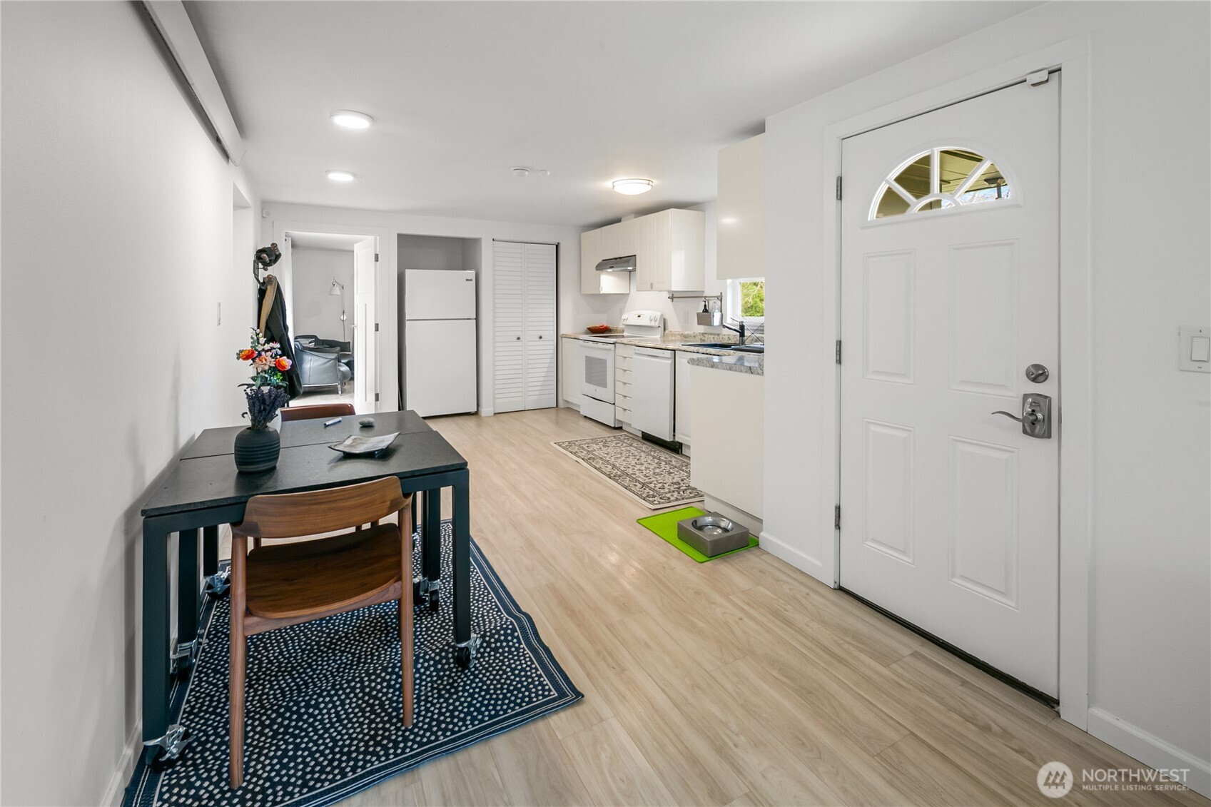 11009 Asta Lane Southwest Vashon, WA 98070 - Photo 10 of 34