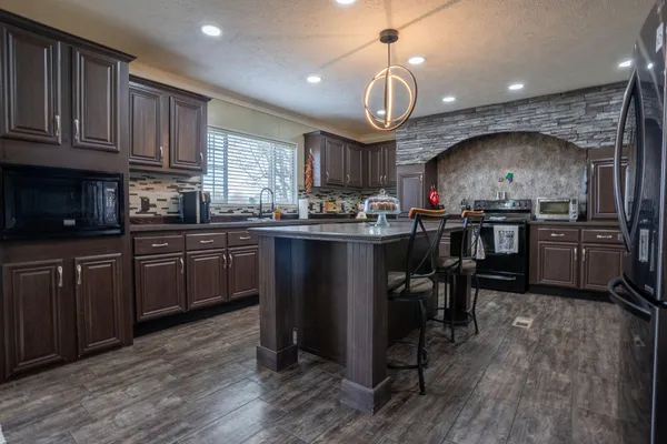 $199,900 | 116 County Road 779, Ider, AL 35981