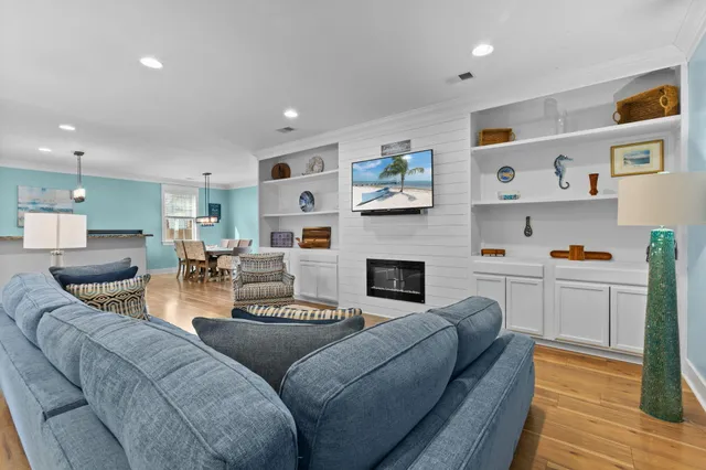 $375,000 | 203 Beverly Drive, Goose Creek, SC 29445