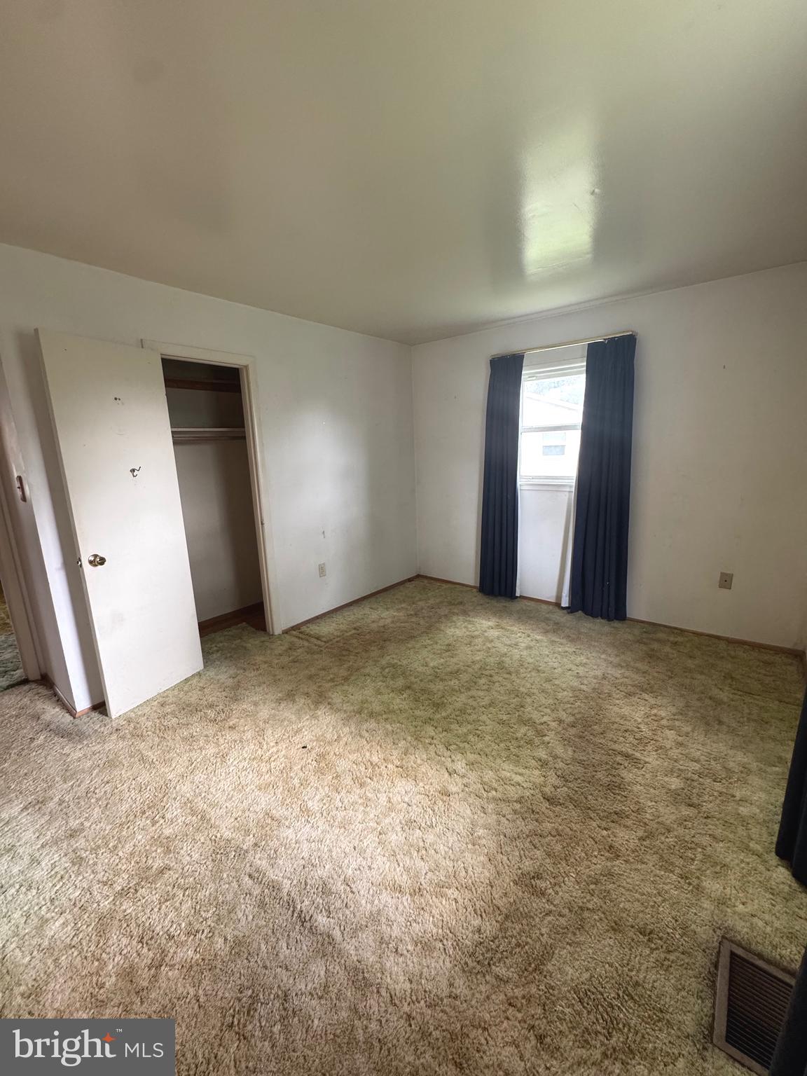 14663 Cloverdale Road Woodbridge, VA 22193 - Photo 7 of 18 Gallery Image 7