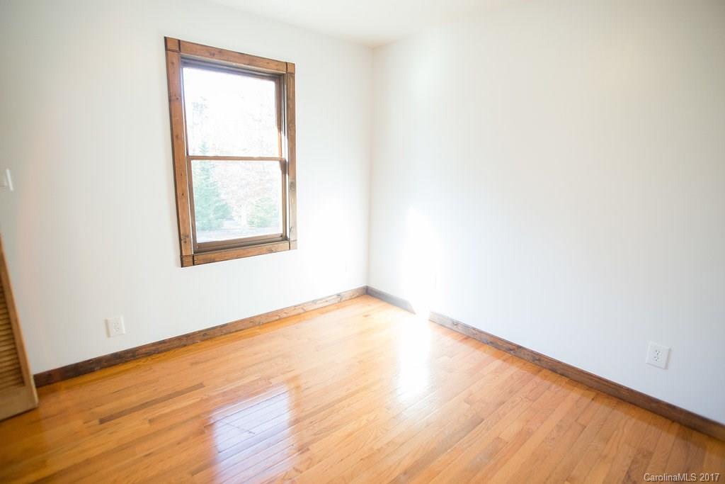 402 Marler Road Marion, NC 28752 - Photo 11 of 23 Gallery Image 11