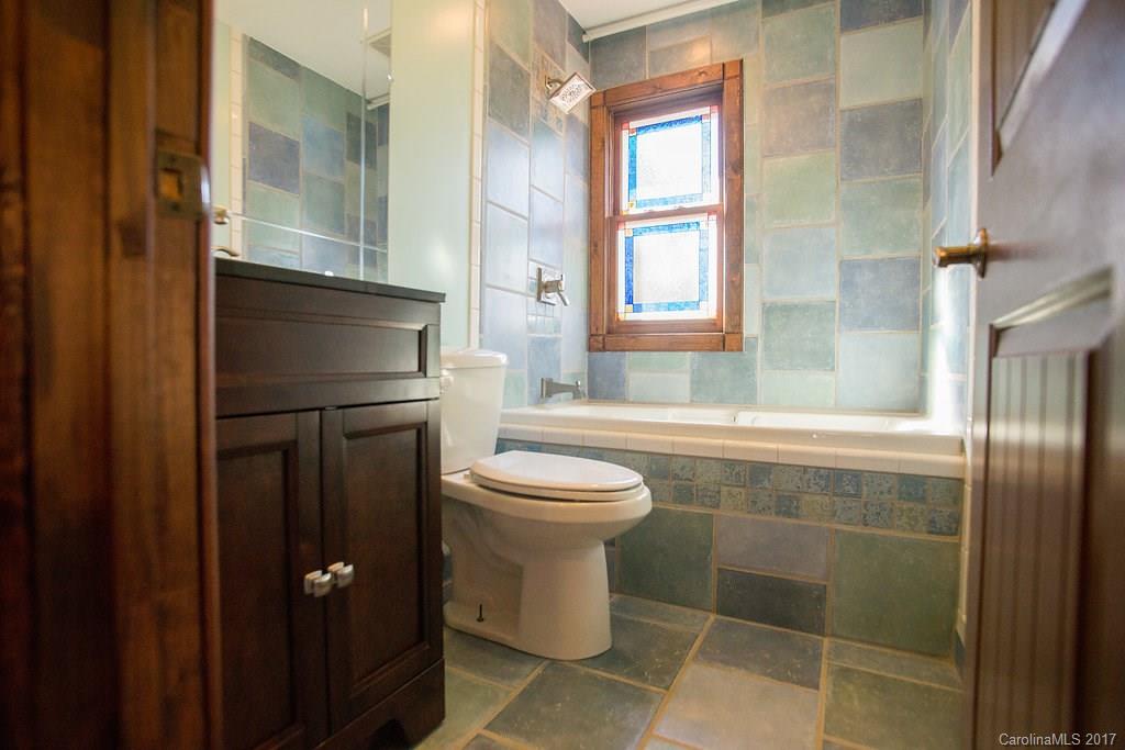 402 Marler Road Marion, NC 28752 - Photo 13 of 23 Gallery Image 13