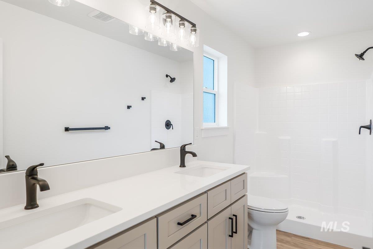 925 East 23rd Avenue Jerome, ID 83338 - Photo 13 of 21