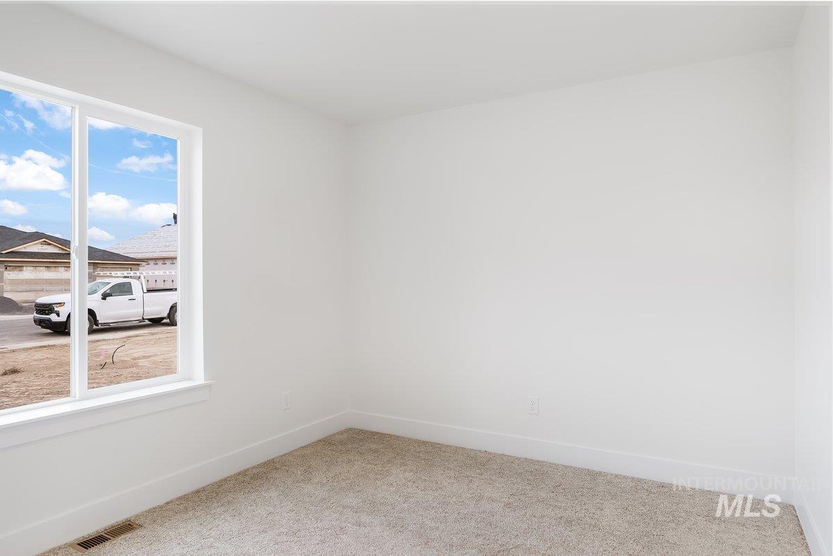 925 East 23rd Avenue Jerome, ID 83338 - Photo 14 of 21