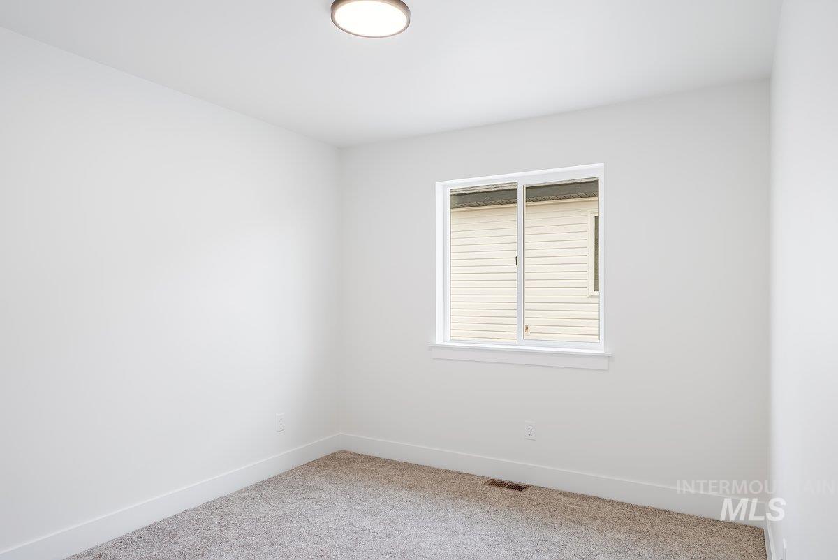 925 East 23rd Avenue Jerome, ID 83338 - Photo 18 of 21