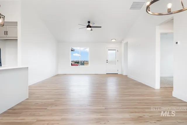 $379,000 | 925 East 23rd Avenue, Jerome, ID 83338