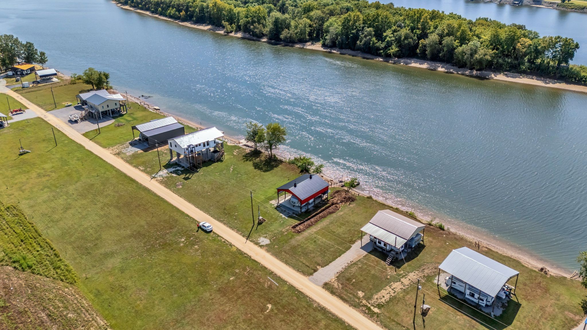 894 Lexi Lane Clifton, TN 38425 - Photo 29 of 35 a view of a living room and hardwood floor