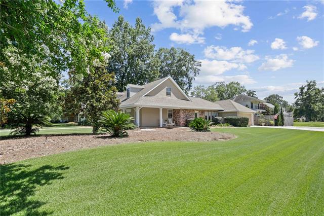 57 Magnolia Ridge Drive Madisonville, LA 70447 - Photo 2 of 37