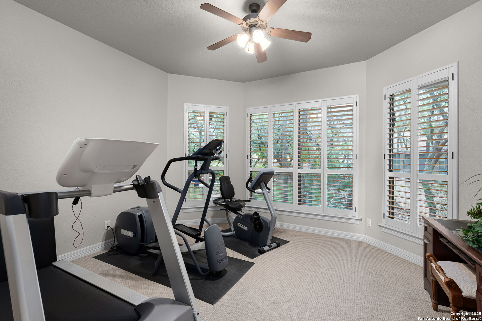 20027 Buckhead Lane Garden Ridge, TX 78266 - Photo 23 of 70 a view of a room with gym equipment