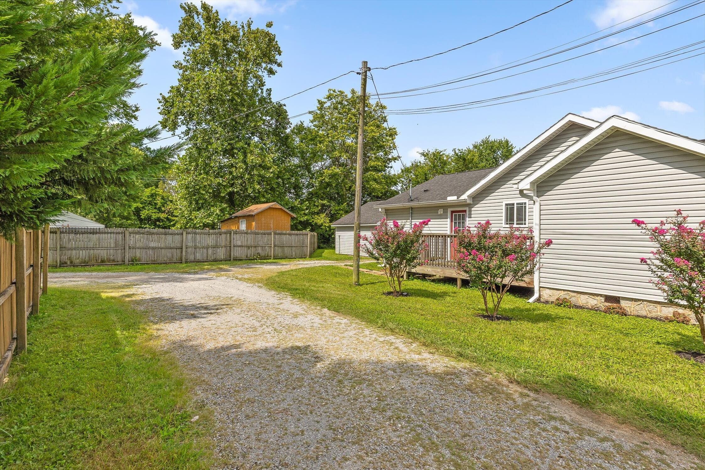 1309 Spring Creek Road Chattanooga, TN 37412 - Photo 28 of 30 29-Spring Creek-28
