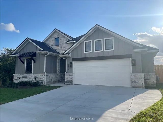 $3,200 | 3501 Castine Court, Bryan, TX 77808