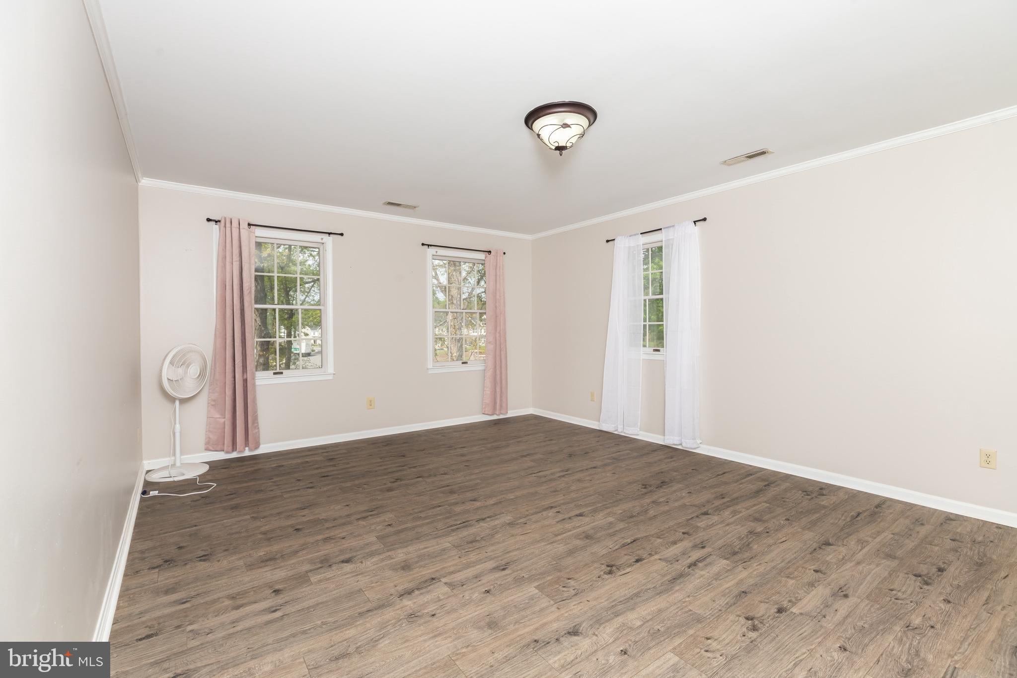 35588 Lizzard Hill Road Frankford, DE 19945 - Photo 31 of 39 an empty room with windows
