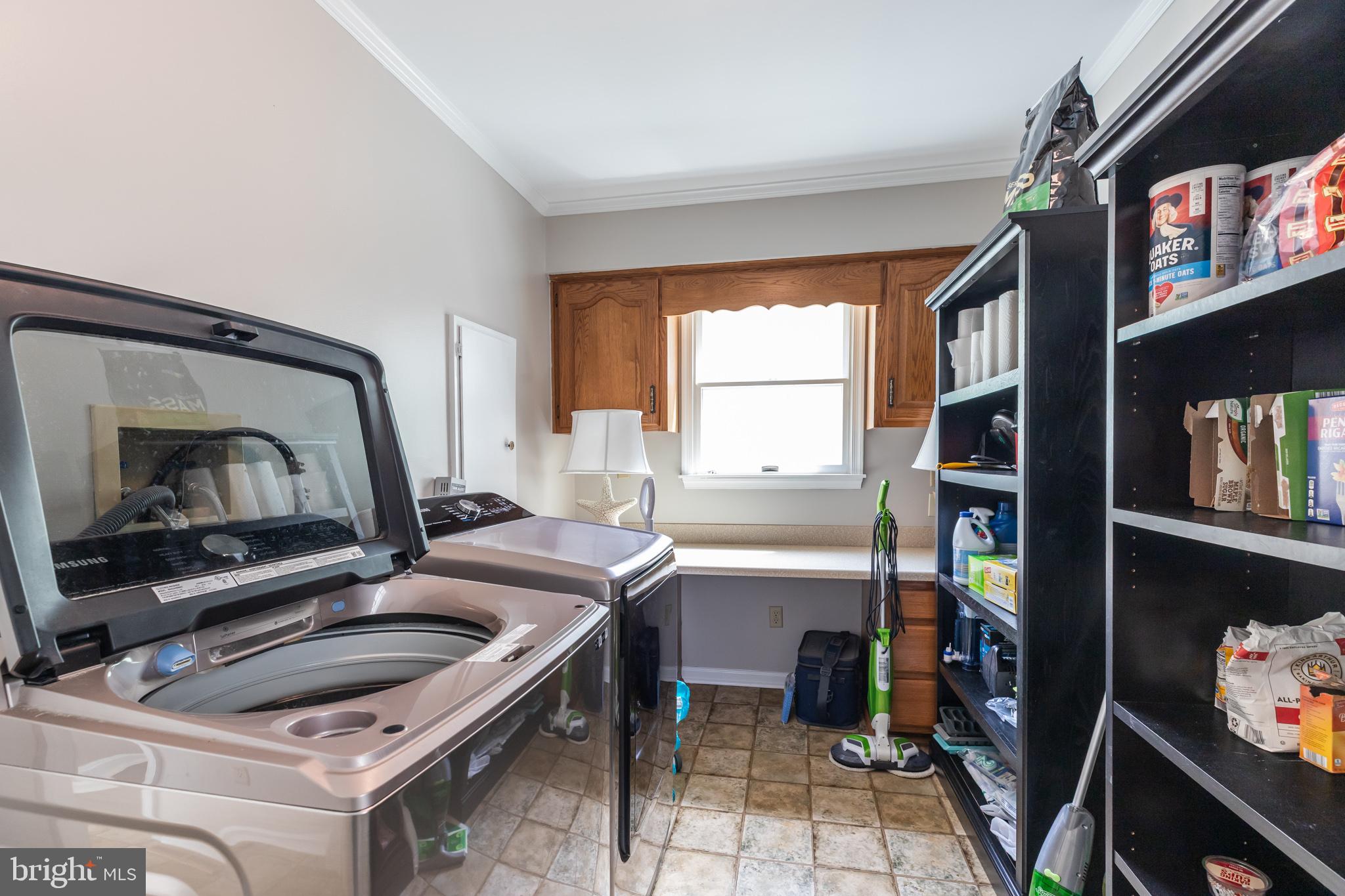 35588 Lizzard Hill Road Frankford, DE 19945 - Photo 39 of 39 a kitchen that has a sink and a stove in it