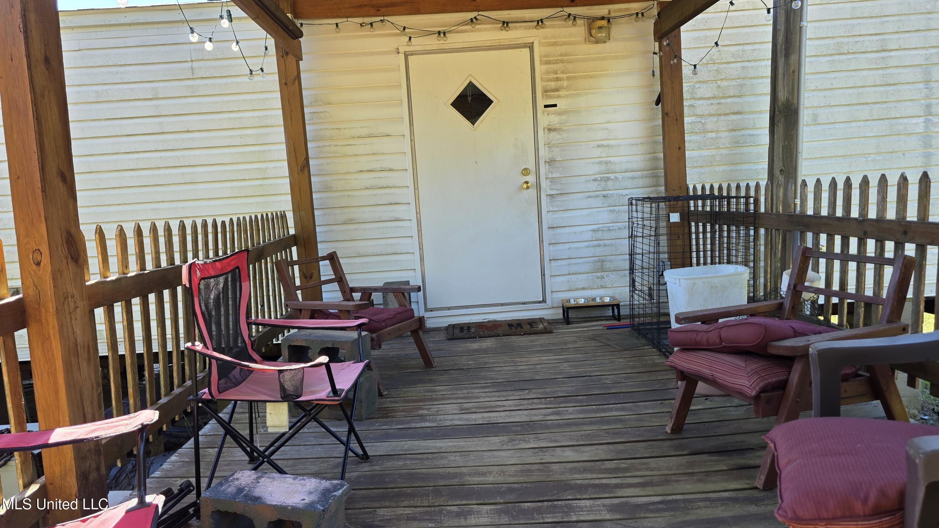 2182 Barto Leggett Road McComb, MS 39648 - Photo 11 of 69 2025-10-22 15.19.12