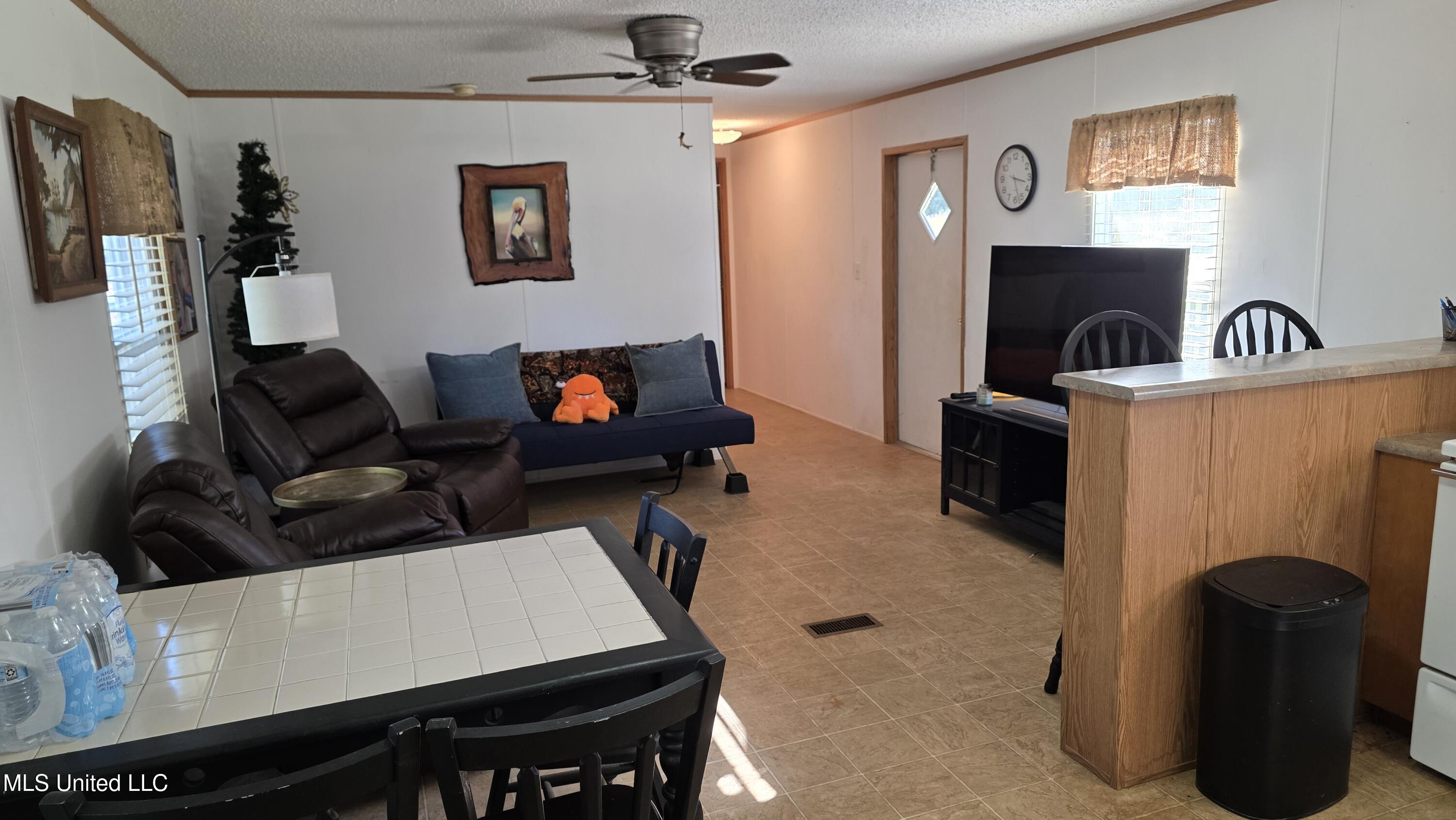 2182 Barto Leggett Road McComb, MS 39648 - Photo 15 of 69 2025-10-22 15.23.37