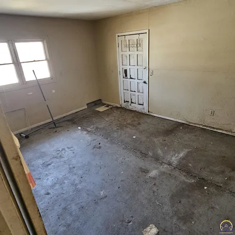 $179,950 | 2726 Bonanza Street, Lawrence, KS 66046