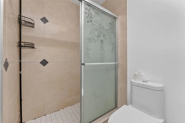 $2,100 | 819 Northeast 199th Street, Unit 6206, Miami, FL 33179
