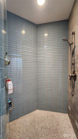 $1,550,000 | 1535 Magnolia Boulevard West, Seattle, WA 98199