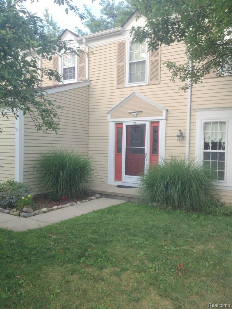 1378 West Fairview Lane Rochester, MI 48306 - Photo 22 of 25 IMG_1709.jpg