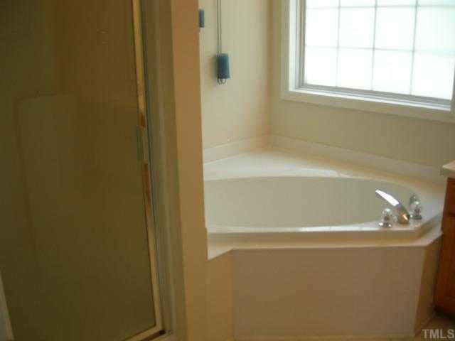 2708 Beehnon Way Raleigh, NC 27603 - Photo 8 of 10 Gallery Image 8