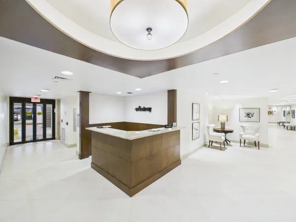 $2,800 | 5001 Woodway Drive, Unit 1103, Houston, TX 77056