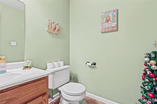 $249,900 | 305 North Thomas Street, De Soto, MO 63020