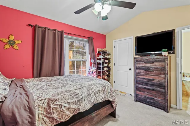 $249,900 | 305 North Thomas Street, De Soto, MO 63020