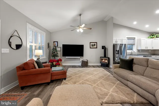 $449,900 | 103 Quail Court, Cross Junction, VA 22625