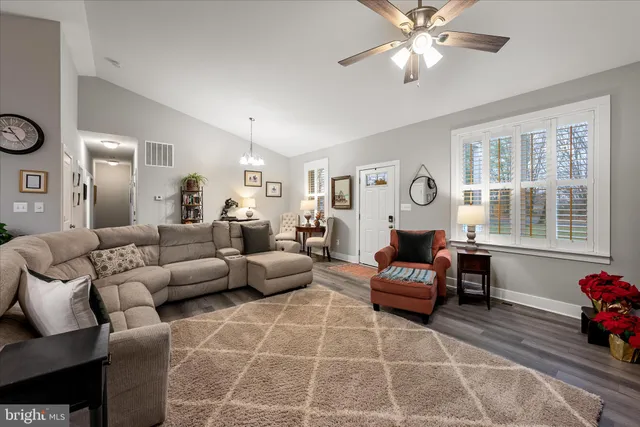 $449,900 | 103 Quail Court, Cross Junction, VA 22625