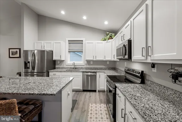 $449,900 | 103 Quail Court, Cross Junction, VA 22625