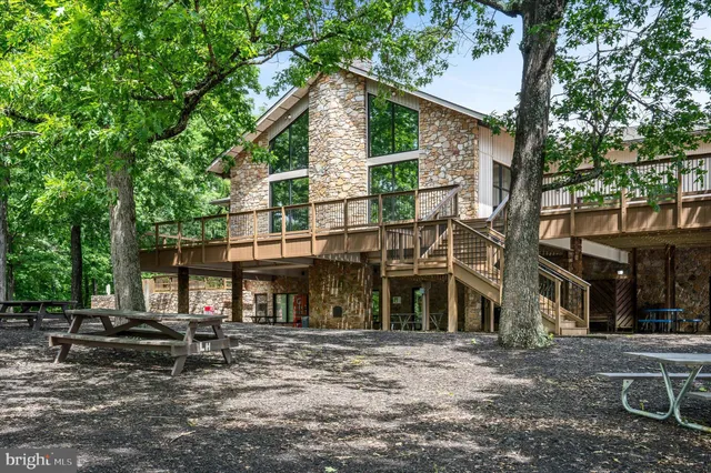 $449,900 | 103 Quail Court, Cross Junction, VA 22625