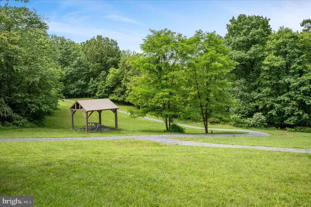 $449,900 | 103 Quail Court, Cross Junction, VA 22625