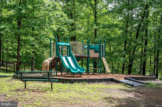 $449,900 | 103 Quail Court, Cross Junction, VA 22625