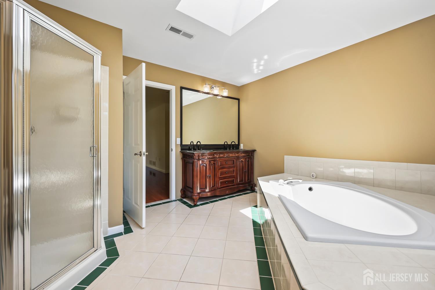 2 Verdi Road Monroe Township, NJ 08831 - Photo 31 of 67 Gallery Image 31