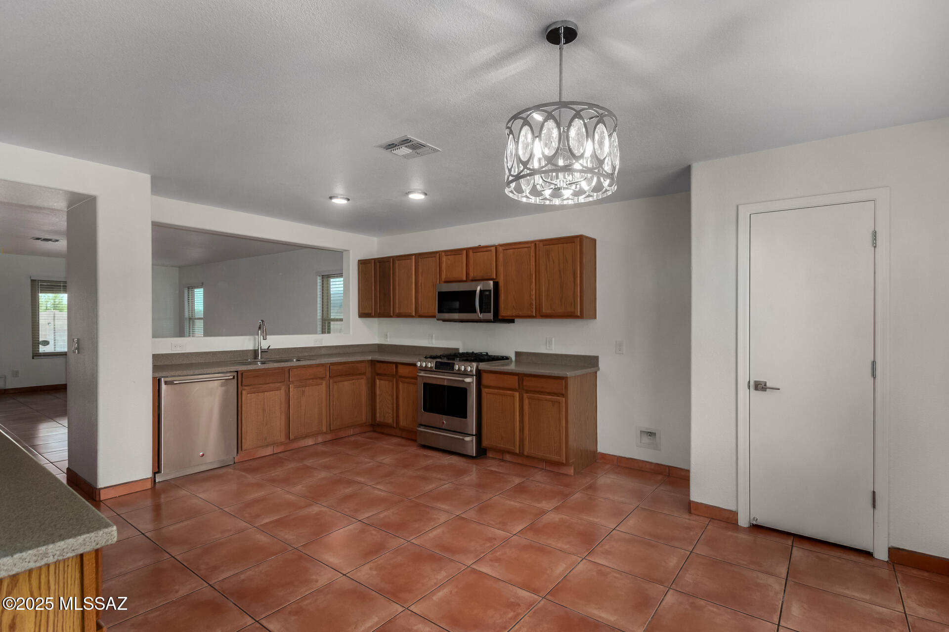 3685 South Double Echo Road Tucson, AZ 85735 - Photo 13 of 33 Gallery Image 13