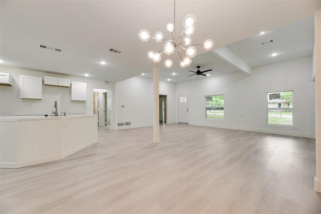 302 Newsom Road Mesquite, TX 75149 - Photo 14 of 34